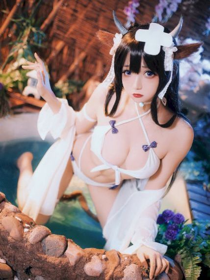 国产香蕉av-免费高清国产国语三级