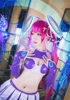 黄色九九在线播放-迅雷视频欧美在线观看