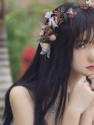 扒开美女奶罩摸她大乳头_高清正片免费观看超清