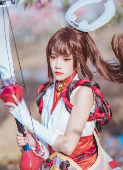 陈宝莲成人视频免费观看_人人影视在线观看完整视频大全