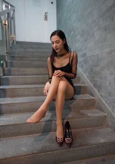 秘书被老板摸到呻吟_电视剧西瓜视频在线观看