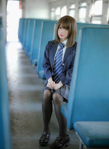 午夜私人电影院在线观看_高清完整无删减在线观看