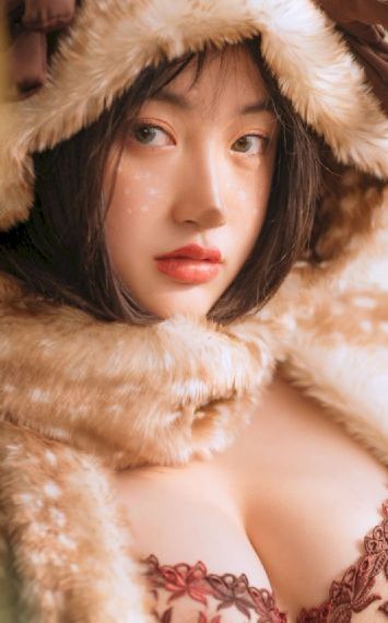 客厅丝袜麻麻被进进出出_158分钟完整版全集在线观看播放