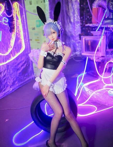 就这奶子一晚上你能干几炮_2021国语手机在线观看