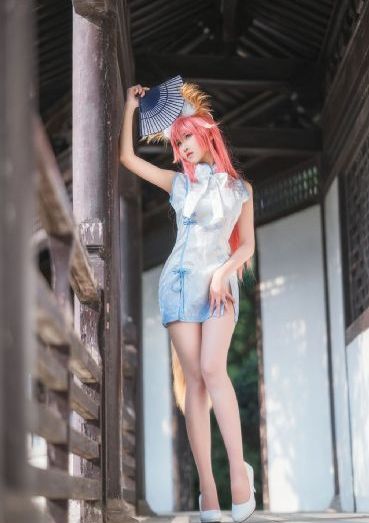 亚洲色图电影视频在线观看_双语中字免费观看高清版