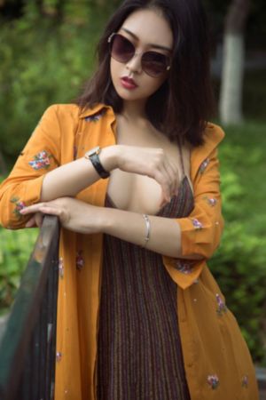 三个闺蜜全被老公睡过了_高清加长版国语版在线观看免费