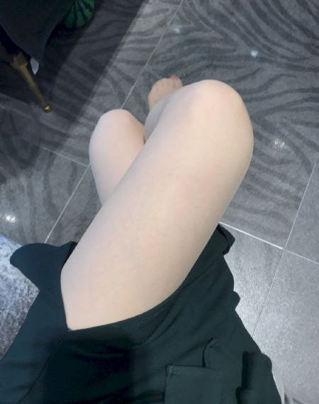 超碰跟拍自拍亚洲_HD高清欧美在线观看