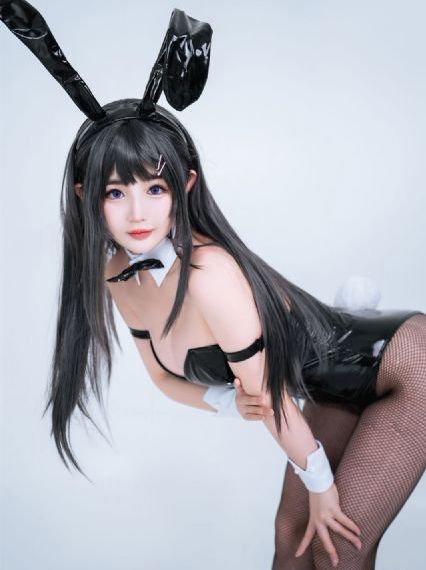 男人ji巴硬的图片_原版加长迅雷手机免费观看