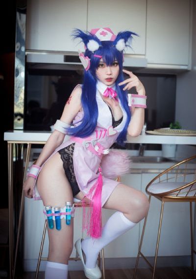 偷拍一二三_院线抢先在线手机观看