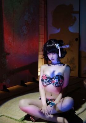 中文自拍日韩在线播放视频免费_DVD原版无删减90分钟观看