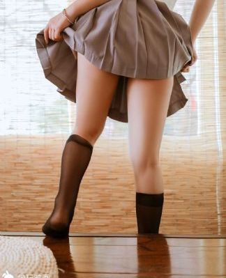 偷看美女洗澡无内裤内衣照片_视频大全超清免费观看