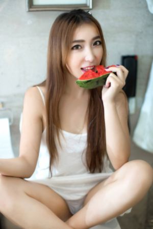 阿德征服五个绝色美人免费阅读_迅雷会员完整视频观看