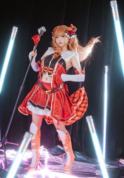 亚洲免费观看视频在线_人人影视成事在人免费观看