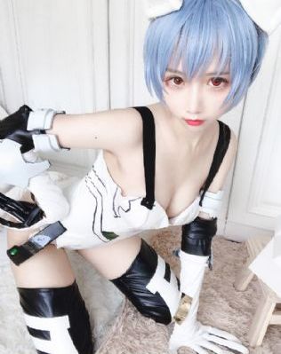 中国裸体bbbbxxxx_免费免费在线观看播放