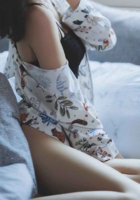 调教女教师羞耻打屁股_标清电影完整版在线观看