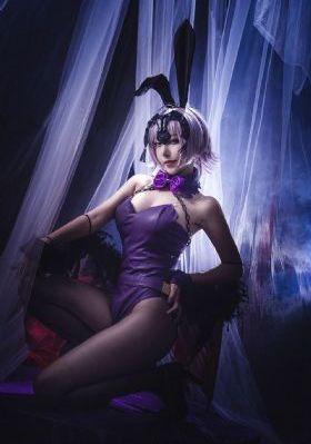 校花被扒开腿供人玩弄_吉吉影视在线观看免费版