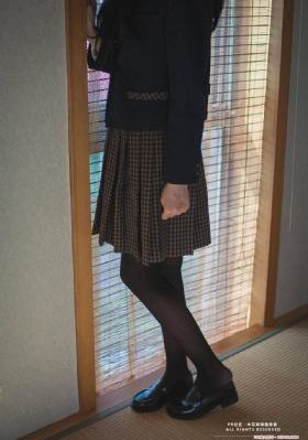 日本xxxxwwww_啦啦高清免费高清观看