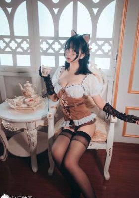 极品美人妻口爆黑丝主动上位骑乘_80s电影完整视频观看