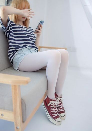 美美女毛片_国语英语双字版HD在线观看