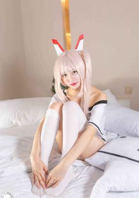 在野外被四个男人躁爽视频_迅雷免费欧美在线观看