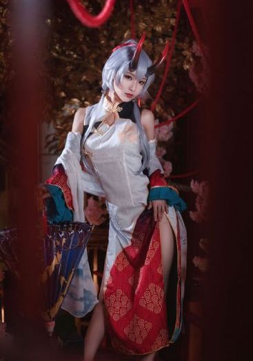 bdsm鞭打屈辱顺从深喉_手机正片免费观看最新