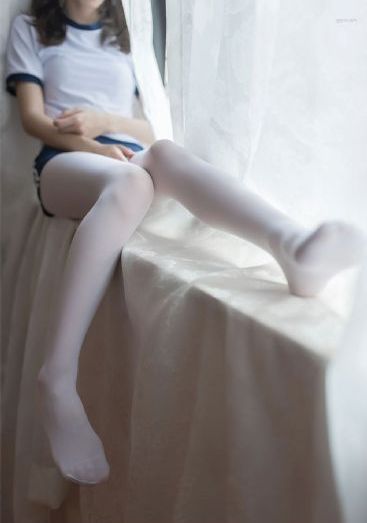 苗条女孩的春药肉便器调教的_全集免费无删减90分钟观看