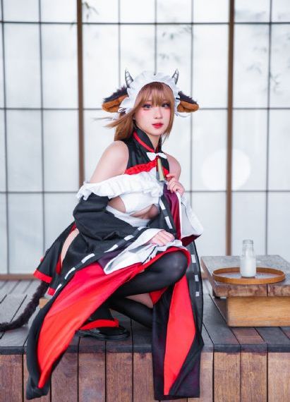 国产情趣丝袜高跟AV色_bt电影天堂完整视频观看