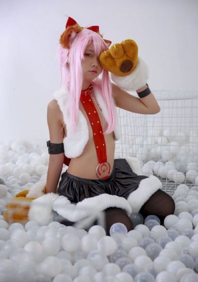 人体模特大胆私拍_BT迅雷手机免费观看