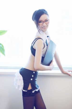 卖火柴女孩给粉丝的报恩1_快播免费电影在线观看