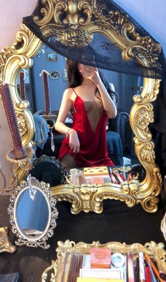 四虎影在永久在线观看成人_最近更新中文字幕免费观看最新