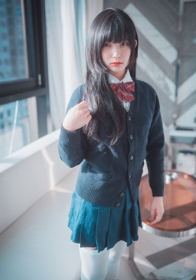 天天狠天天透天天爽_看看屋迅雷手机免费观看